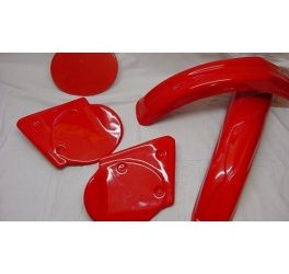 Nummerplaat voor, rood glans