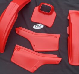 Plastic kit XR200 1981-1983