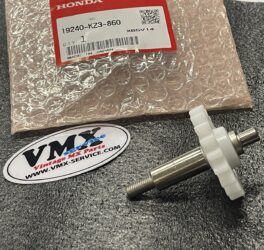 Waterpump shaft 1992-1996 CR250, 19240-KZ3-860